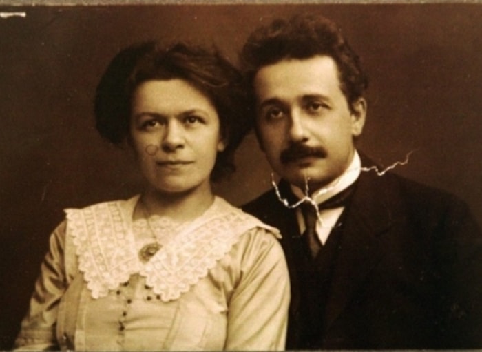 Милева Марич и Альберт Эйнштейн | Фото: hipwee.com