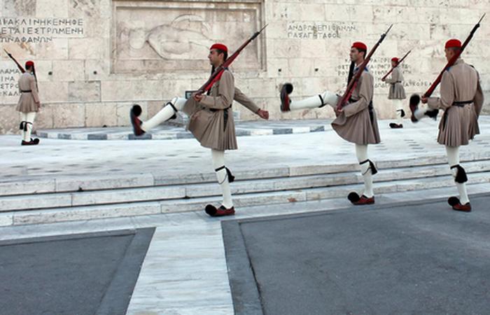 Греческая армия сегодня. фото:grekomania.ru
