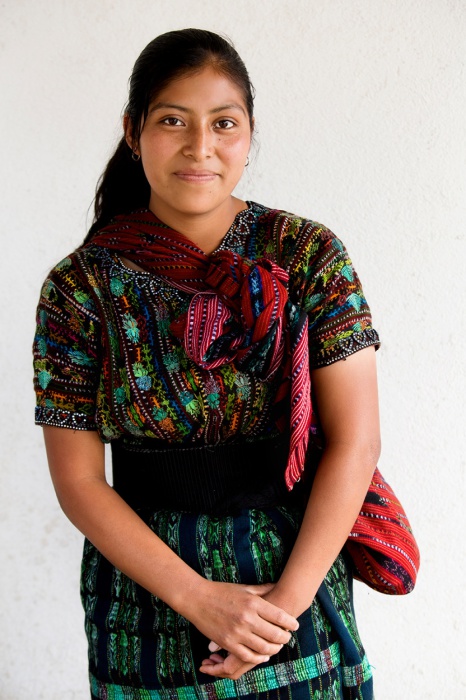 Дівчина з народу какчикелей (Майя), Солола, Гватемала.  Автор: Олександр Хомишина.